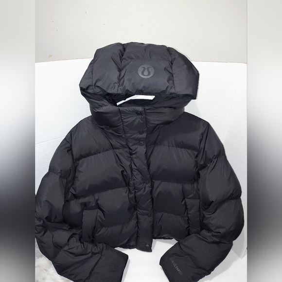 Lulumon Black Puffer Coat - Picture 2 of 2